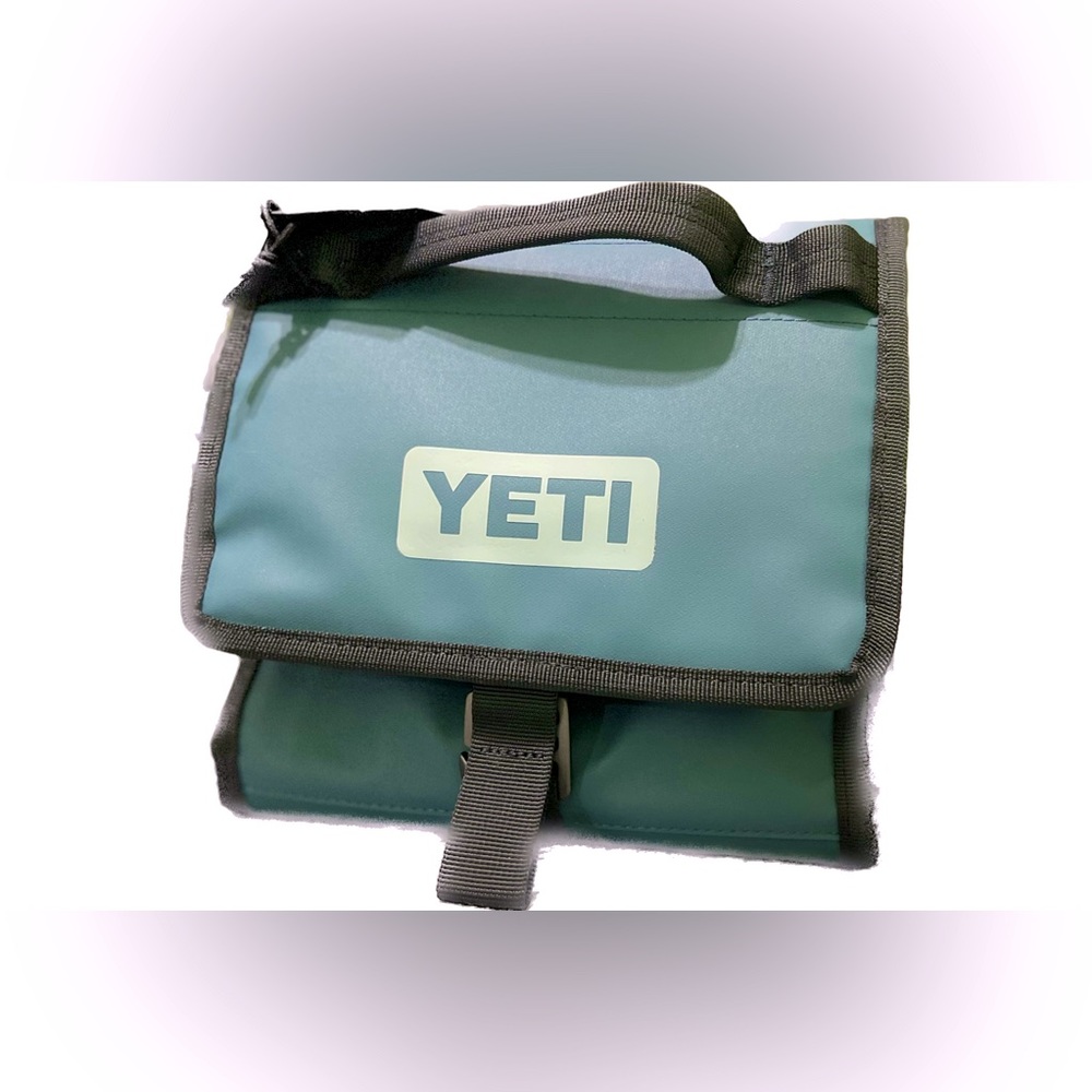 YETI Lunch Bag - Navy/Blue